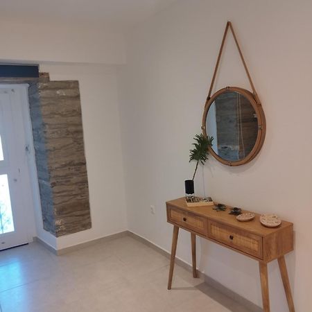 Korina'S Suites Ándros 外观 照片