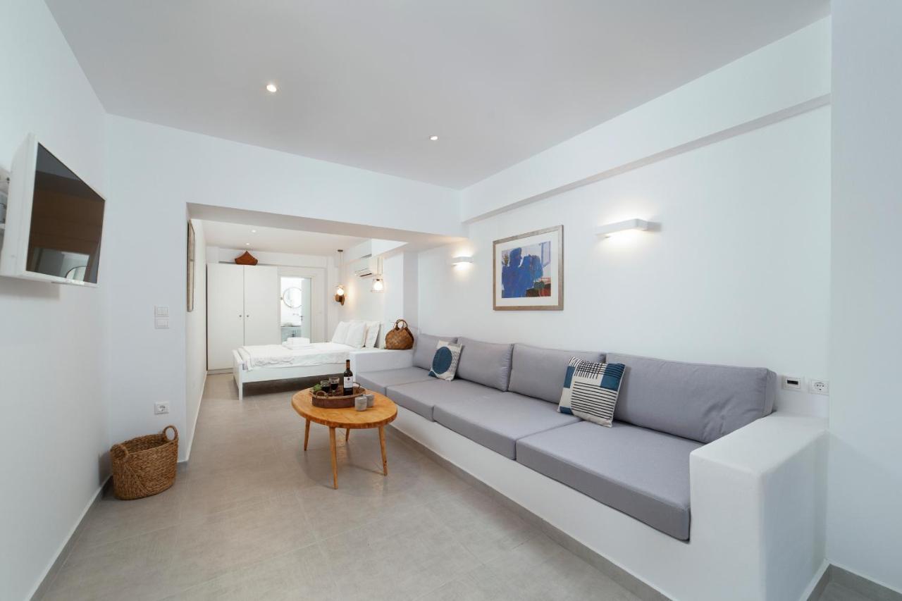 Korina'S Suites Ándros 外观 照片