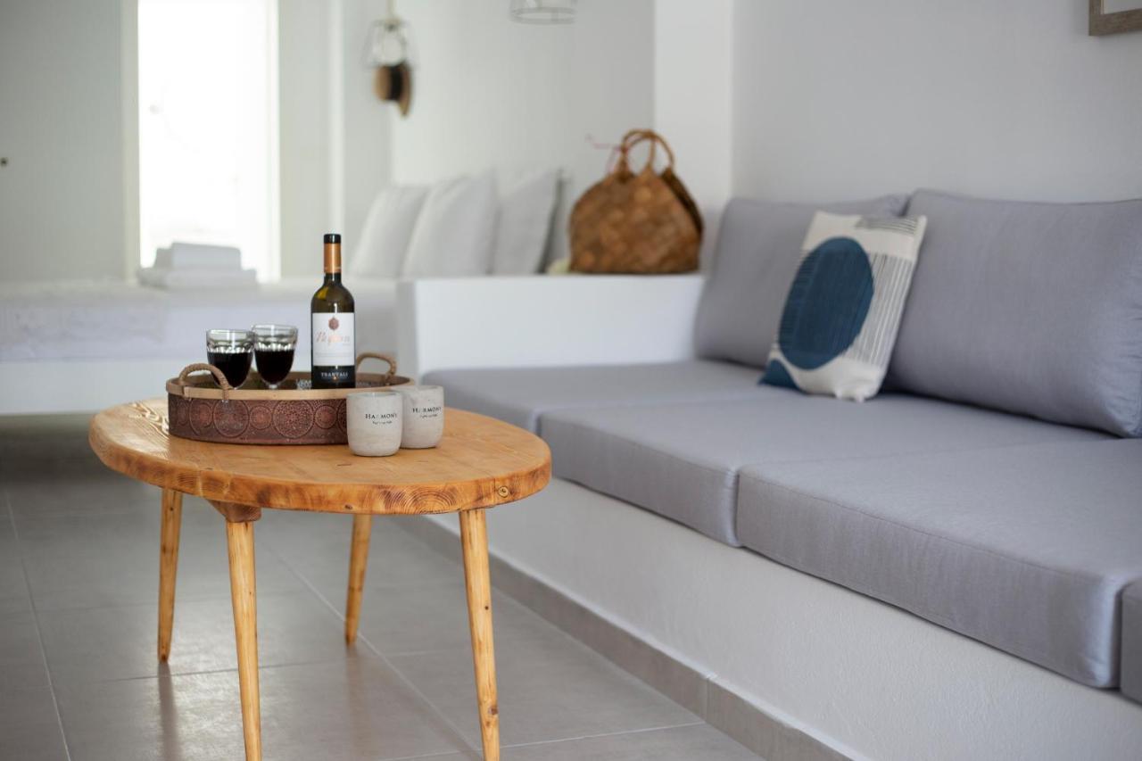 Korina'S Suites Ándros 外观 照片