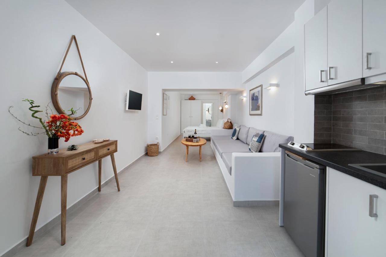 Korina'S Suites Ándros 外观 照片
