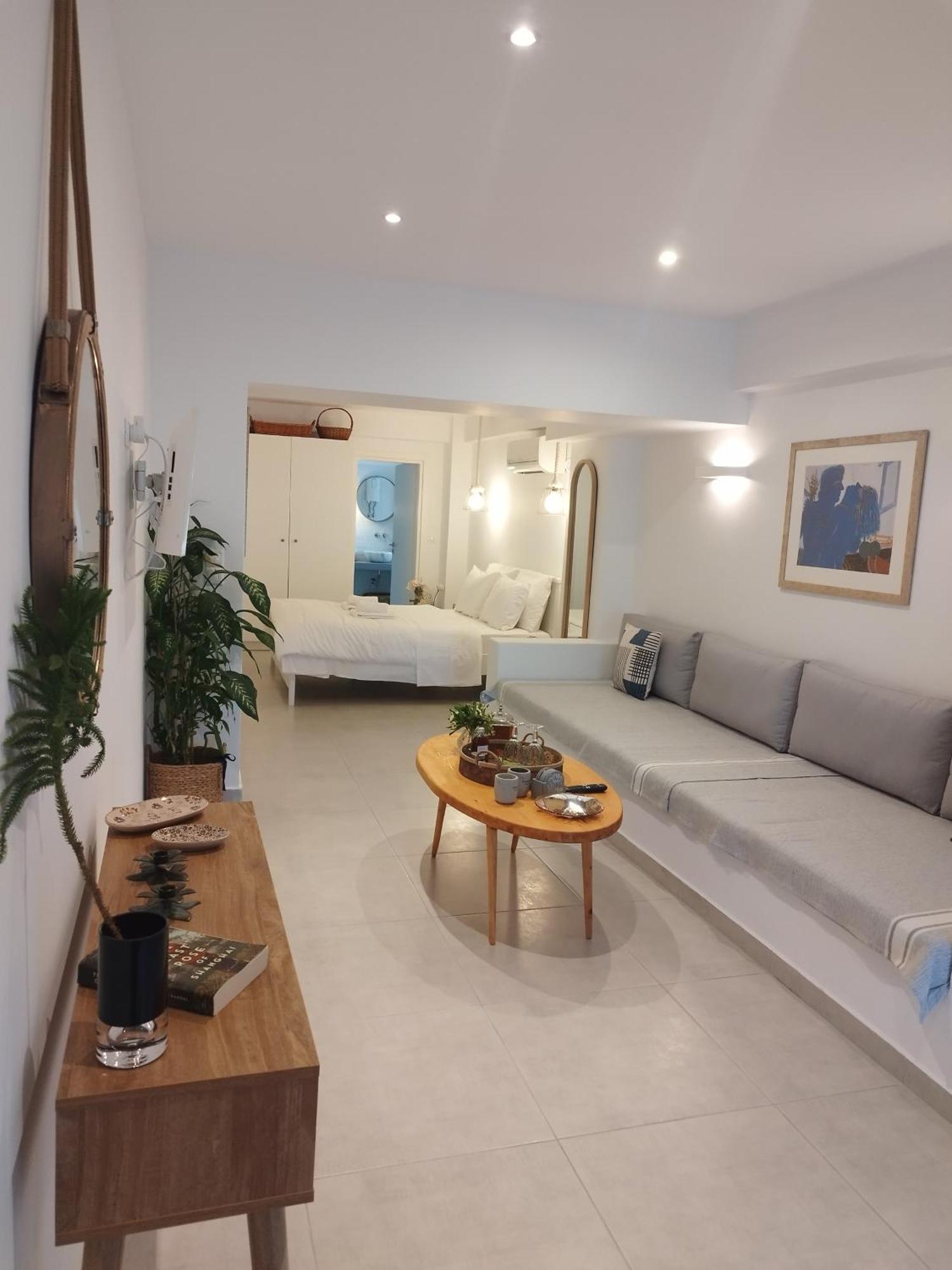 Korina'S Suites Ándros 外观 照片